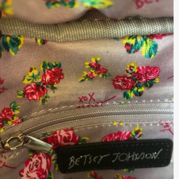 Betsey Johnson neon gummy bear candy cross body bag/purse - Picture 8 of 9